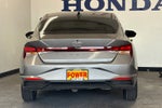 2022 Hyundai Elantra SE