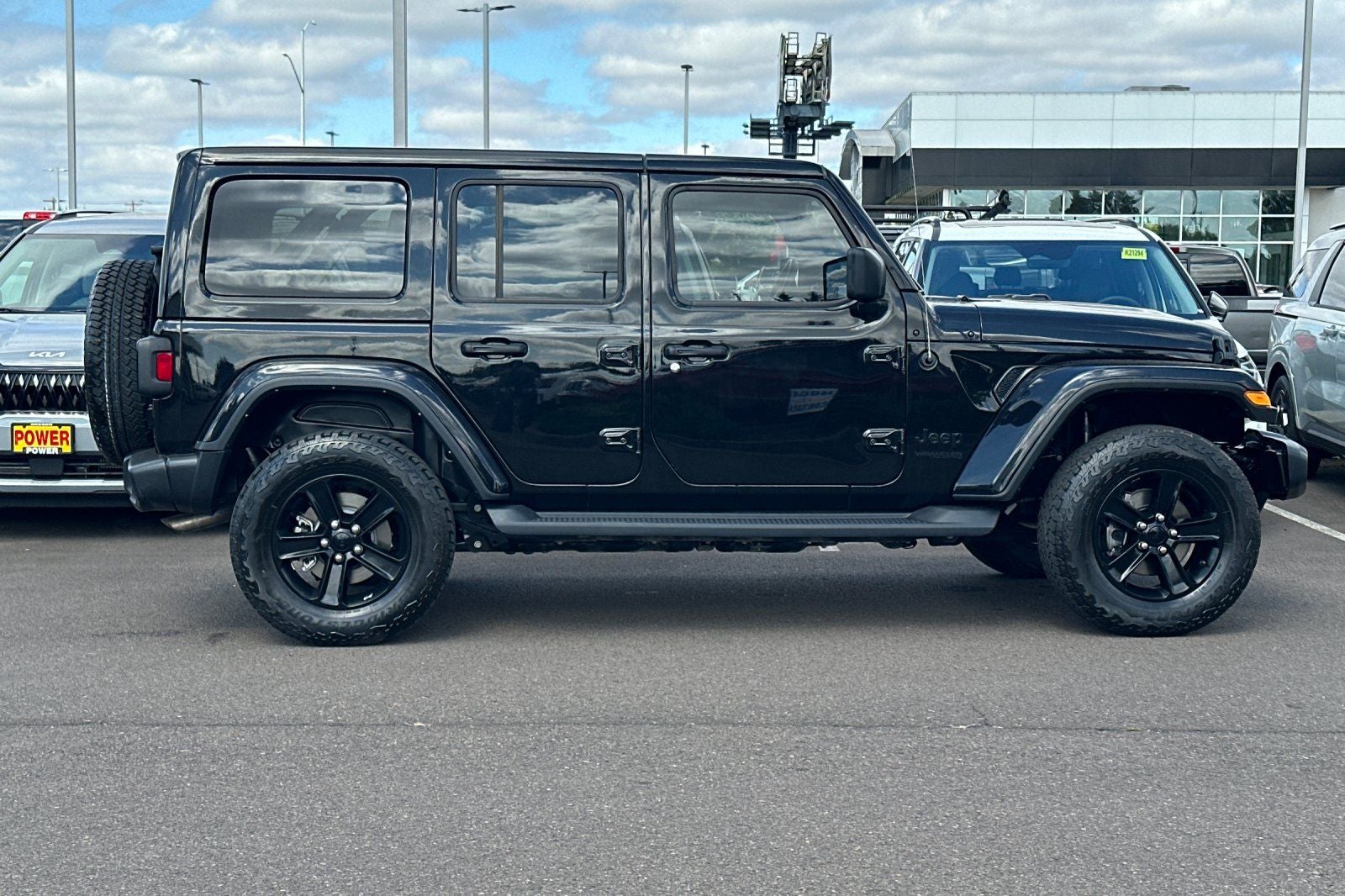 2021 Jeep Wrangler Unlimited Sahara Altitude