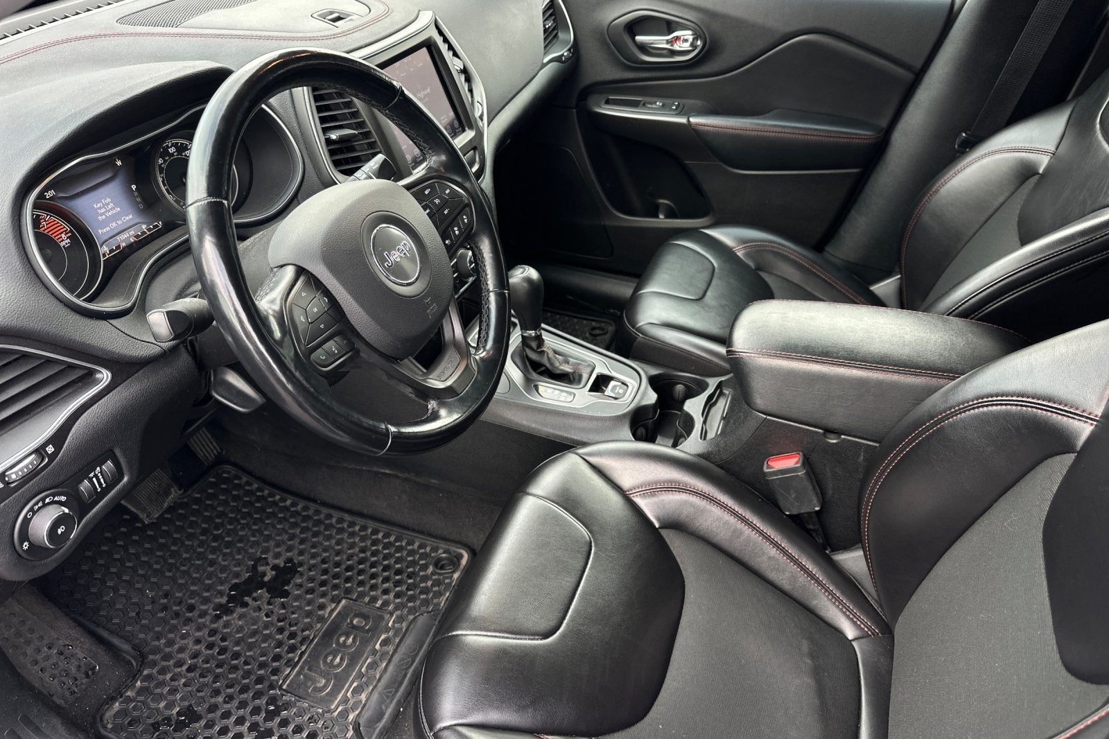 2020 Jeep Cherokee Trailhawk