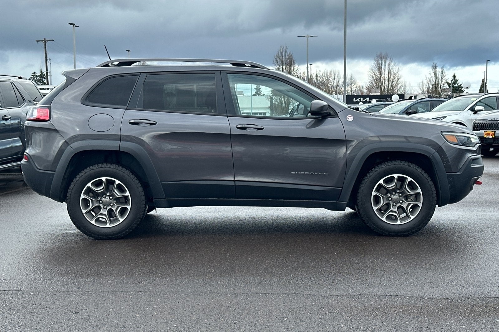 2020 Jeep Cherokee Trailhawk