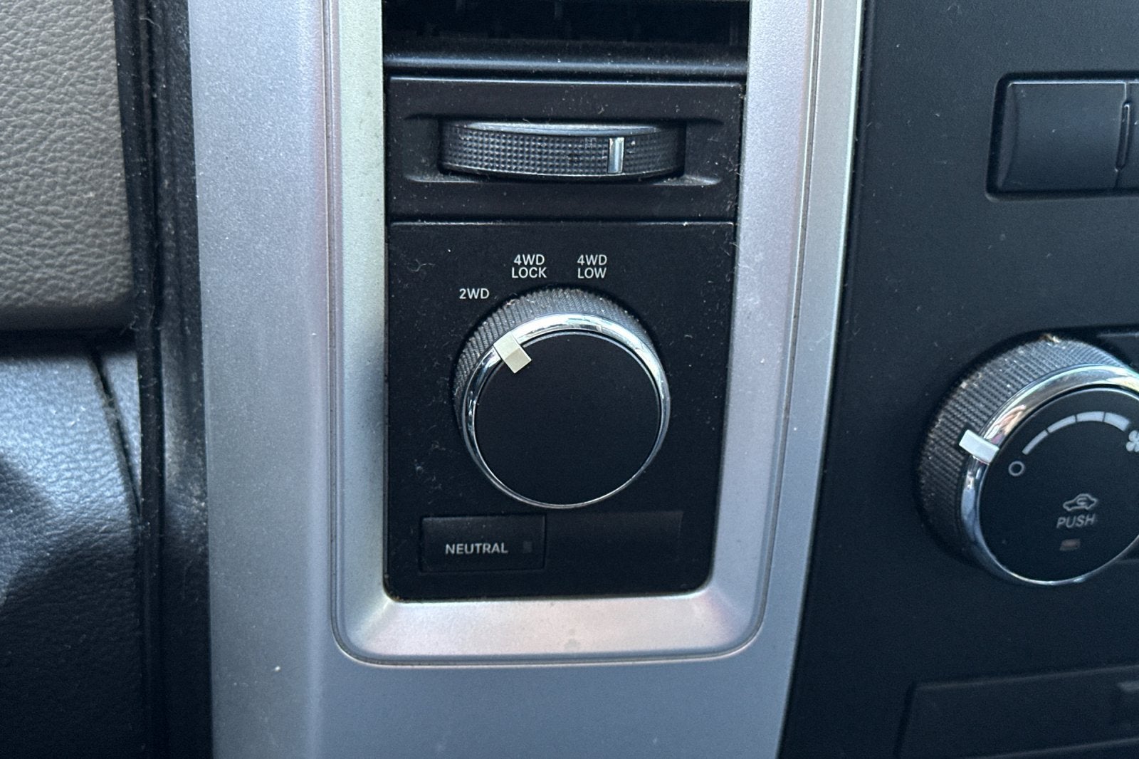 2012 RAM 1500 SLT