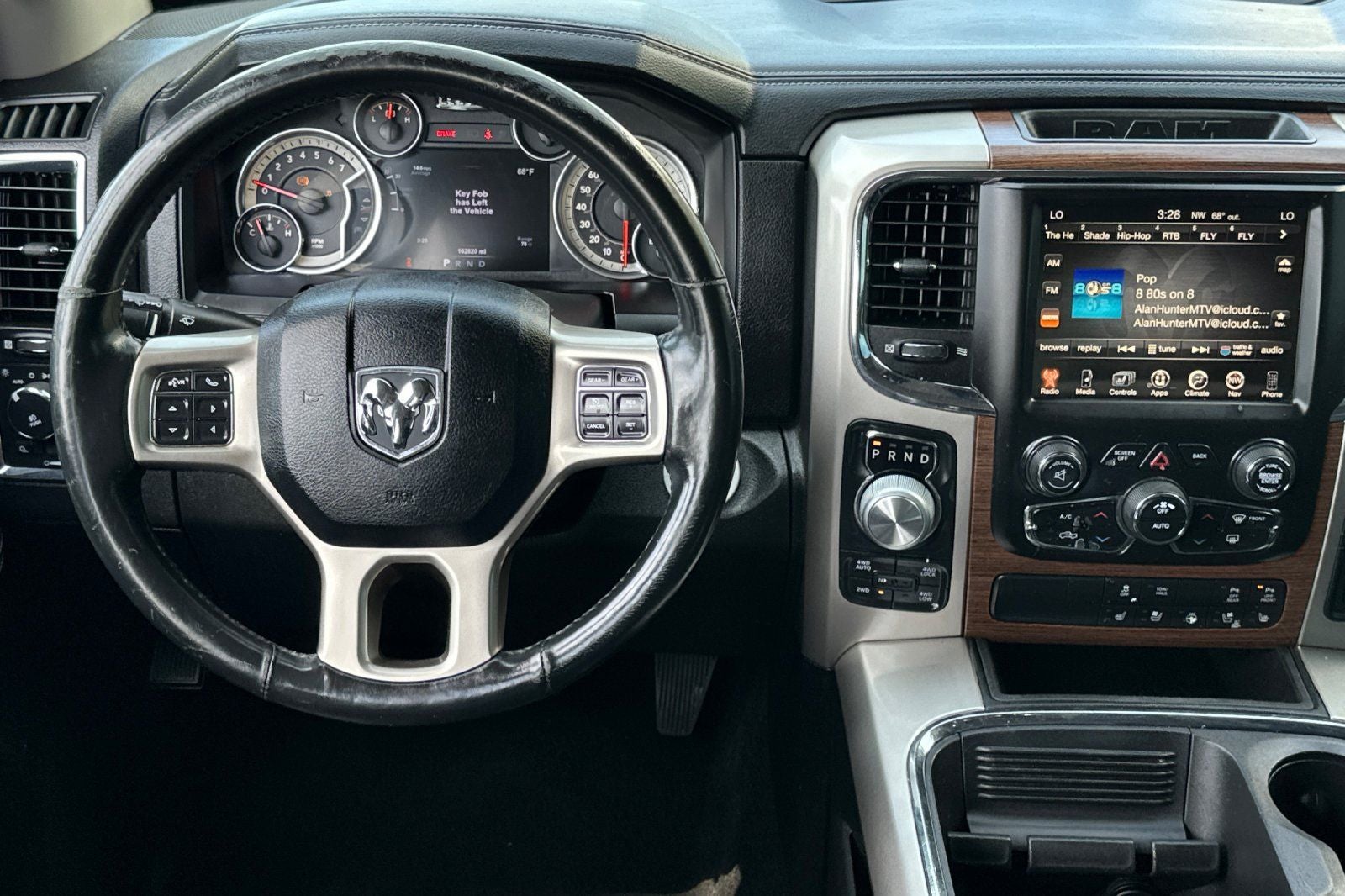 2015 RAM 1500 Laramie