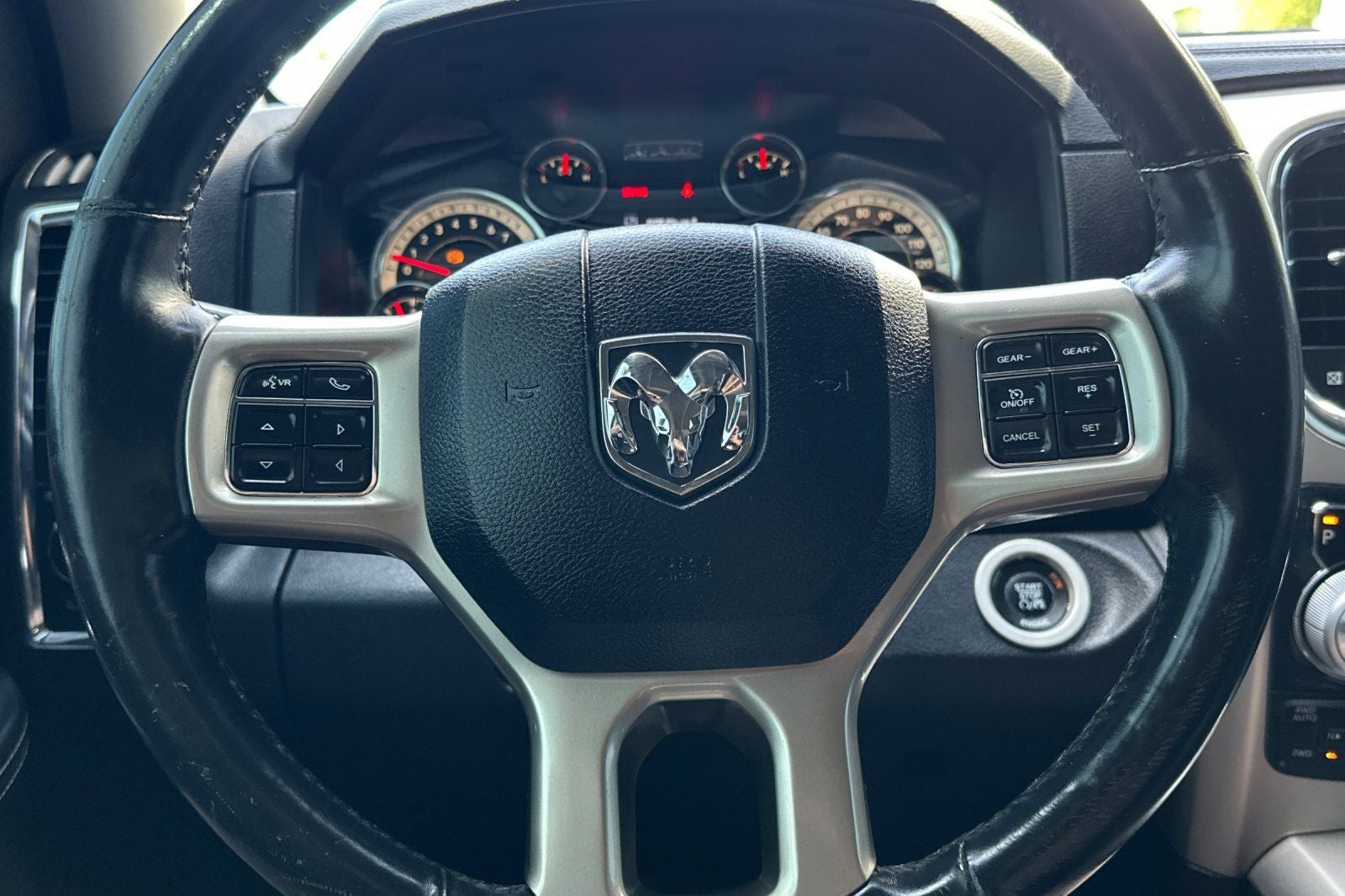 2015 RAM 1500 Laramie