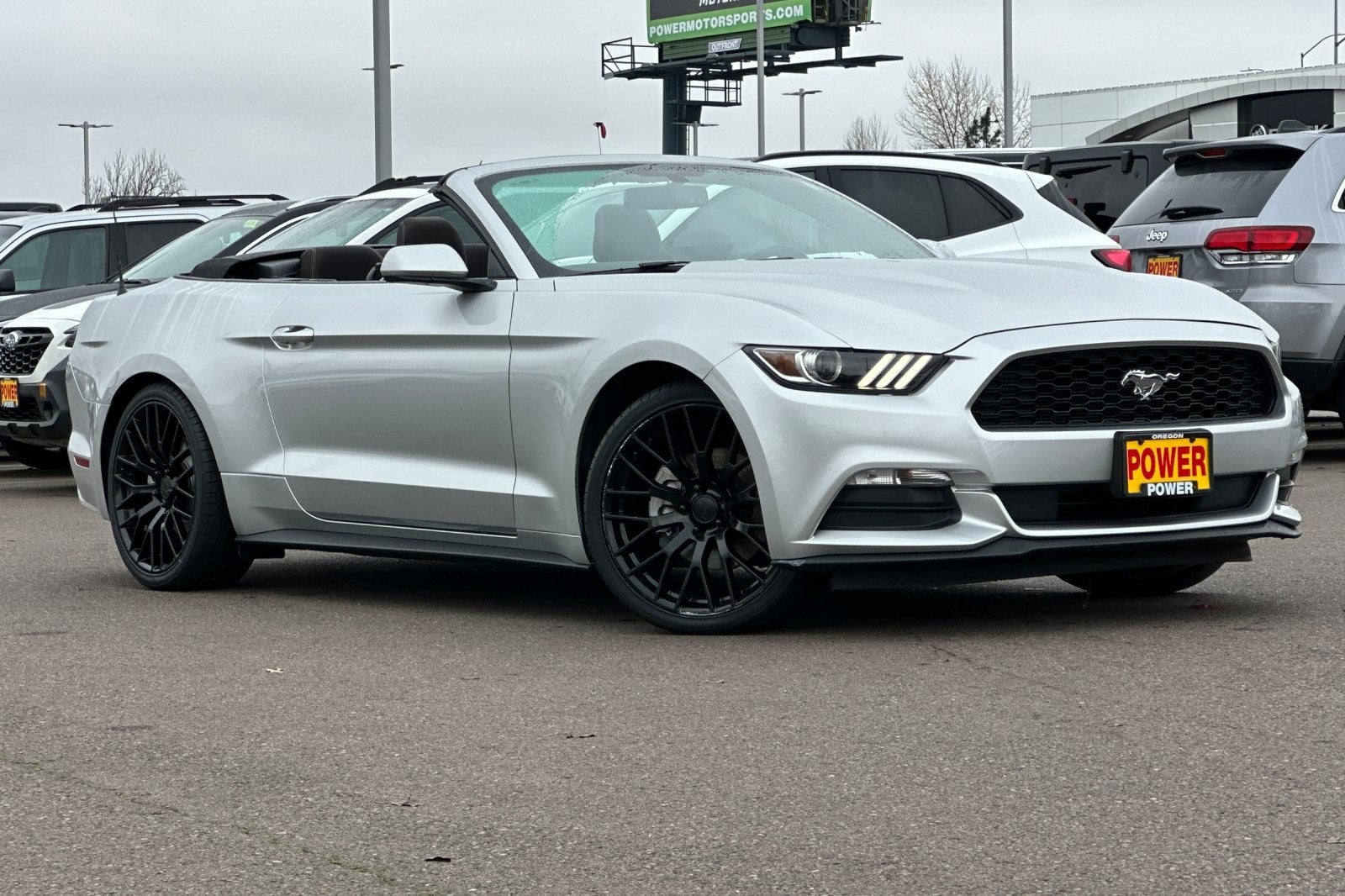 2017 Ford Mustang V6