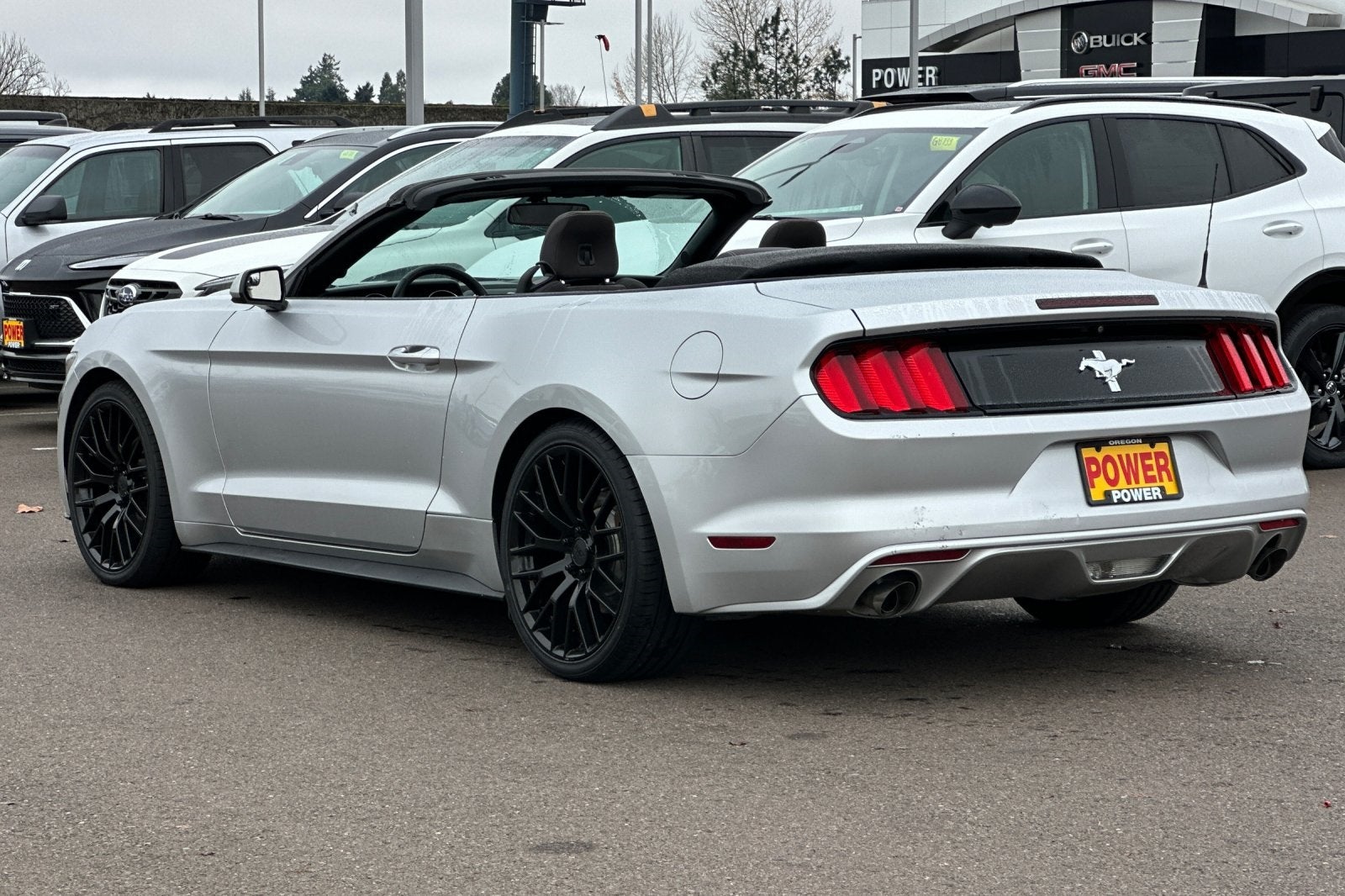 2017 Ford Mustang V6