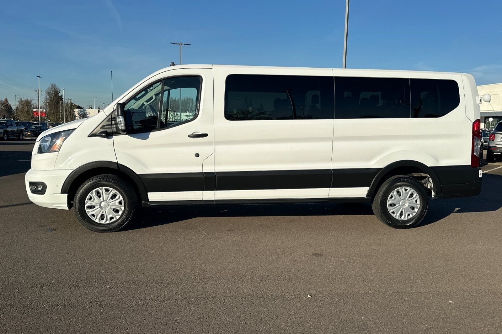 2023 Ford Transit-350 XLT