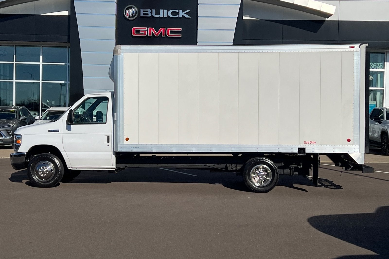 2018 Ford E-450SD Base DRW