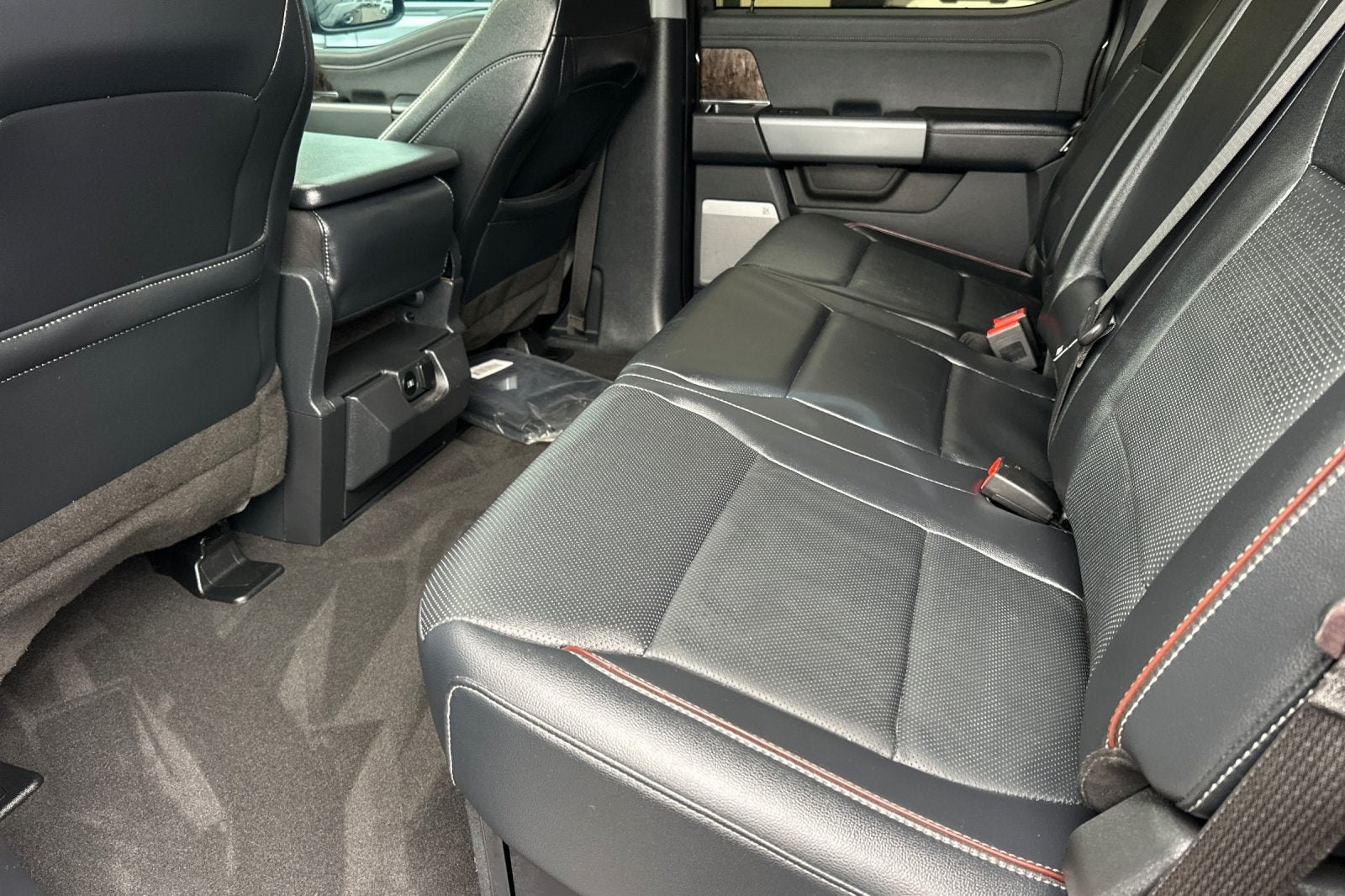 2024 Ford F-350SD Lariat