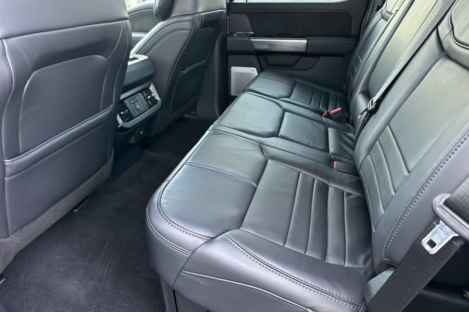 2025 Ford F-350SD Platinum