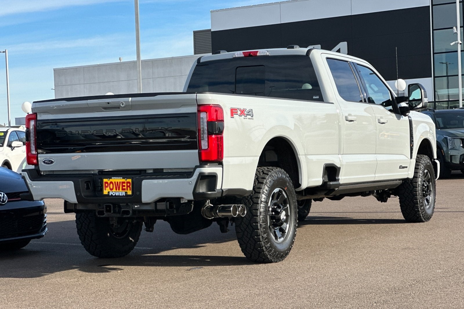 2025 Ford F-350SD Platinum