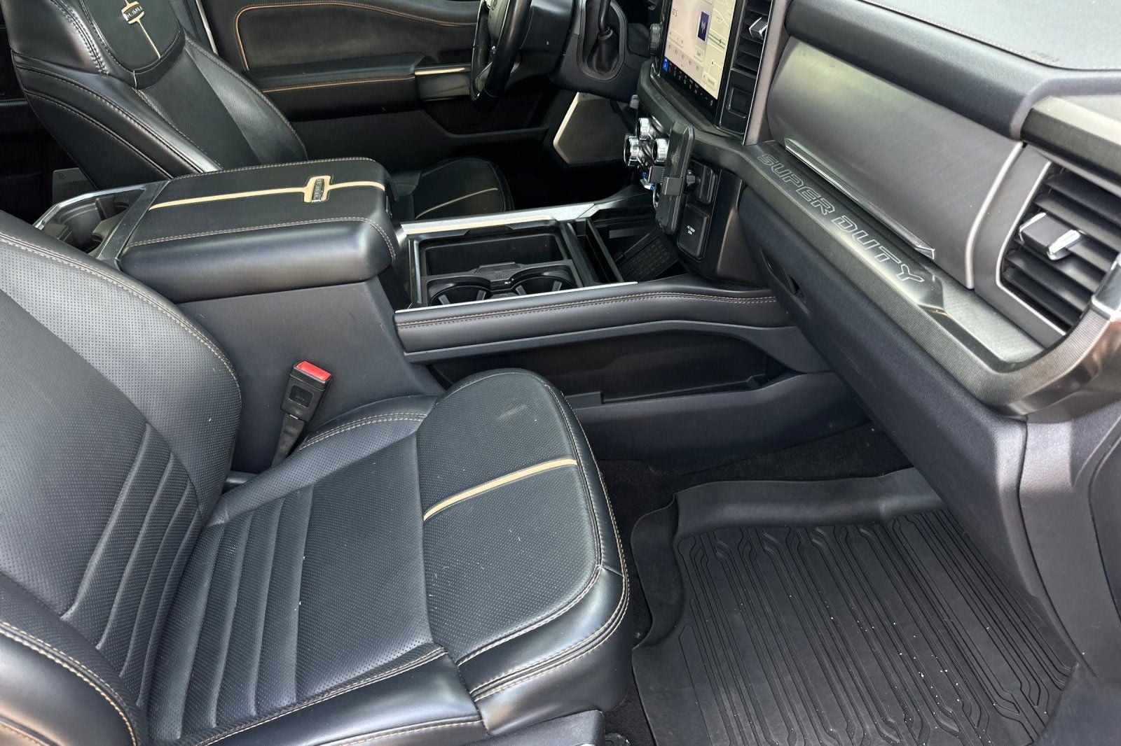 2024 Ford F-350SD Platinum