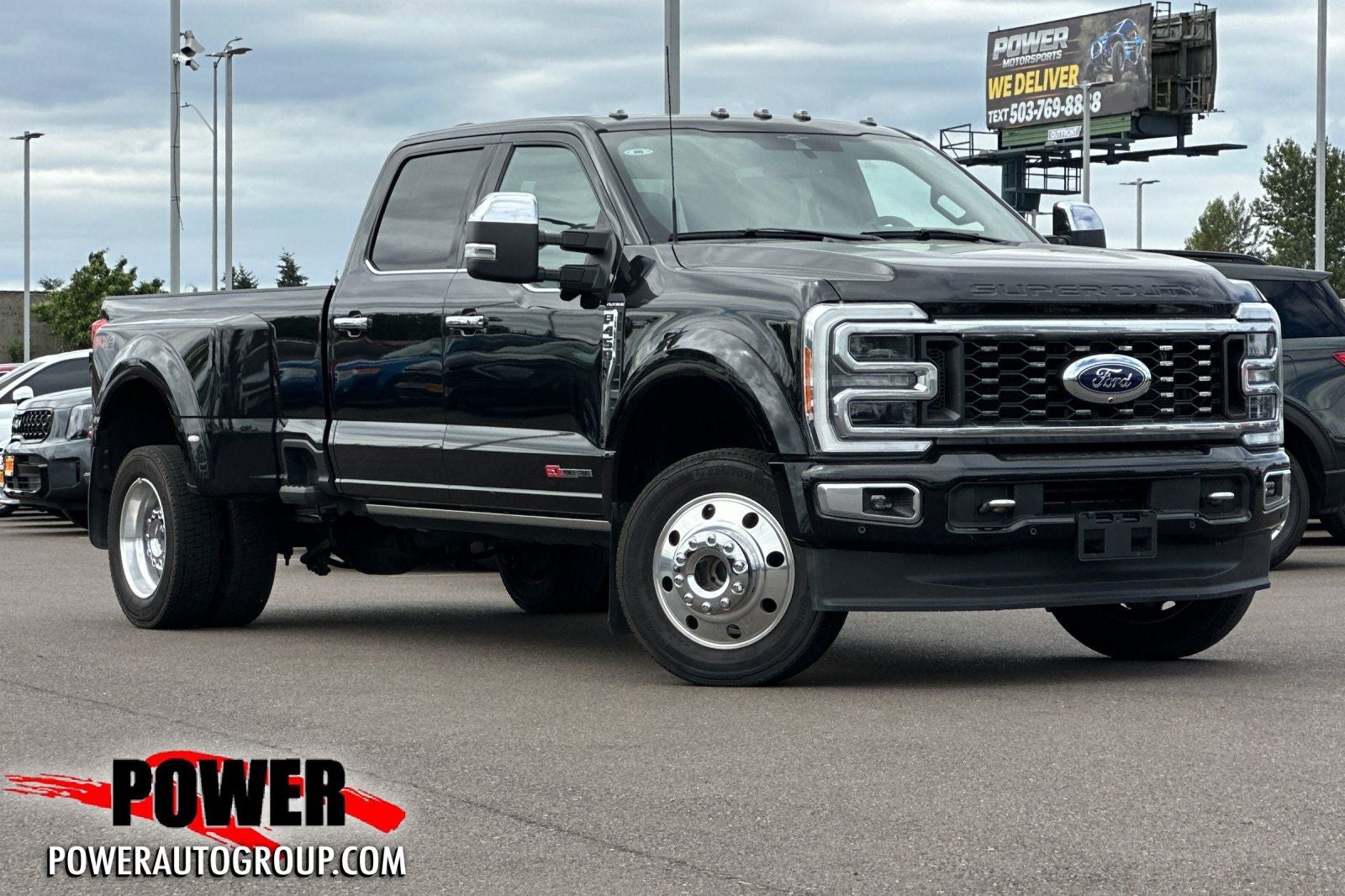 2023 Ford F-450SD Platinum
