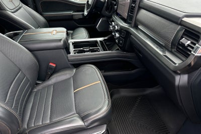 2023 Ford F-450SD Platinum