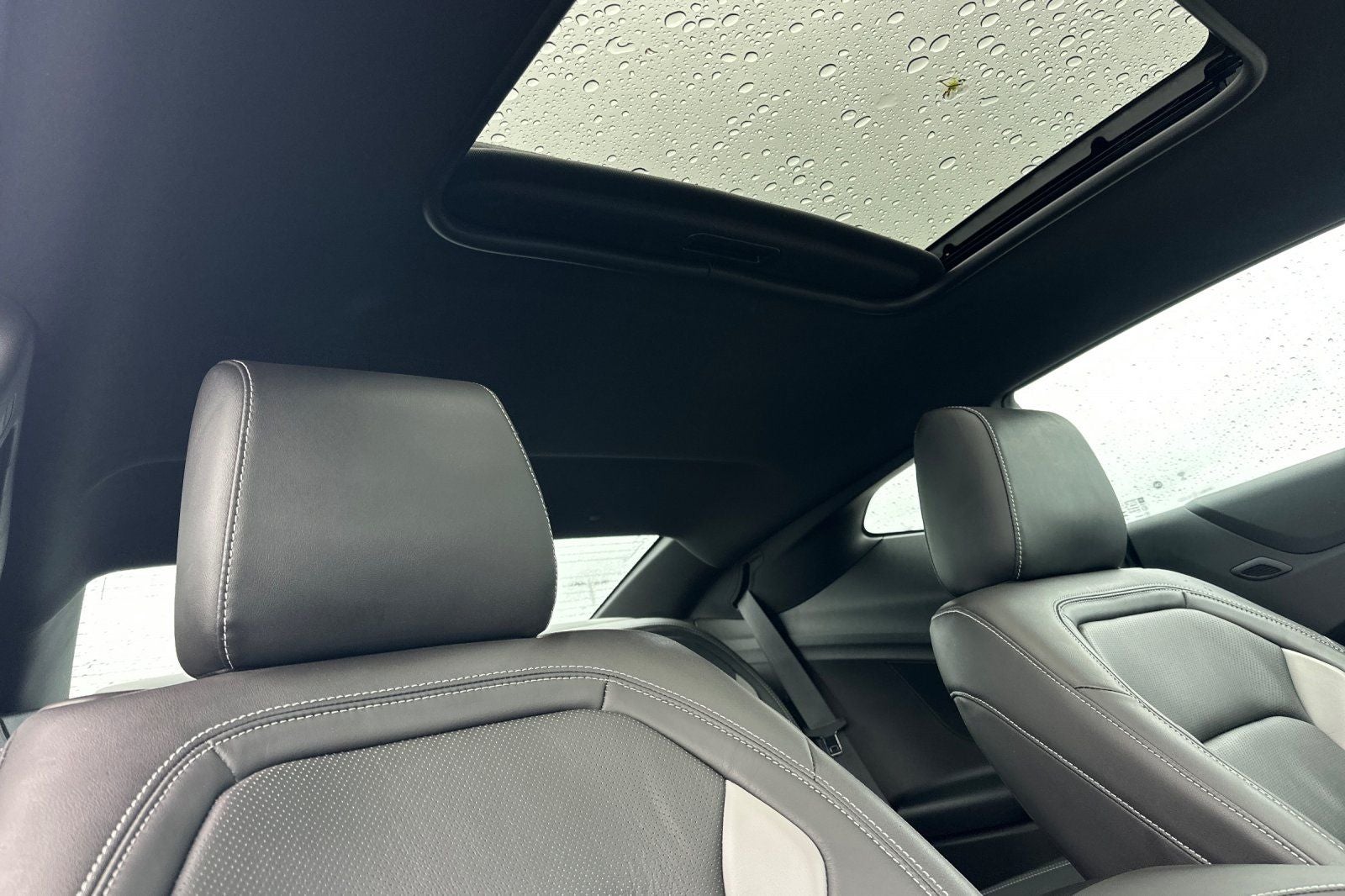 2023 Chevrolet Camaro 2LT 2LT