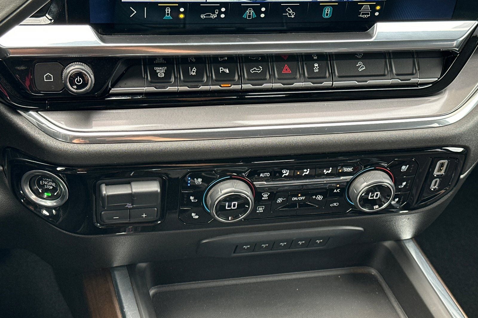 2024 Chevrolet Silverado 3500HD High Country