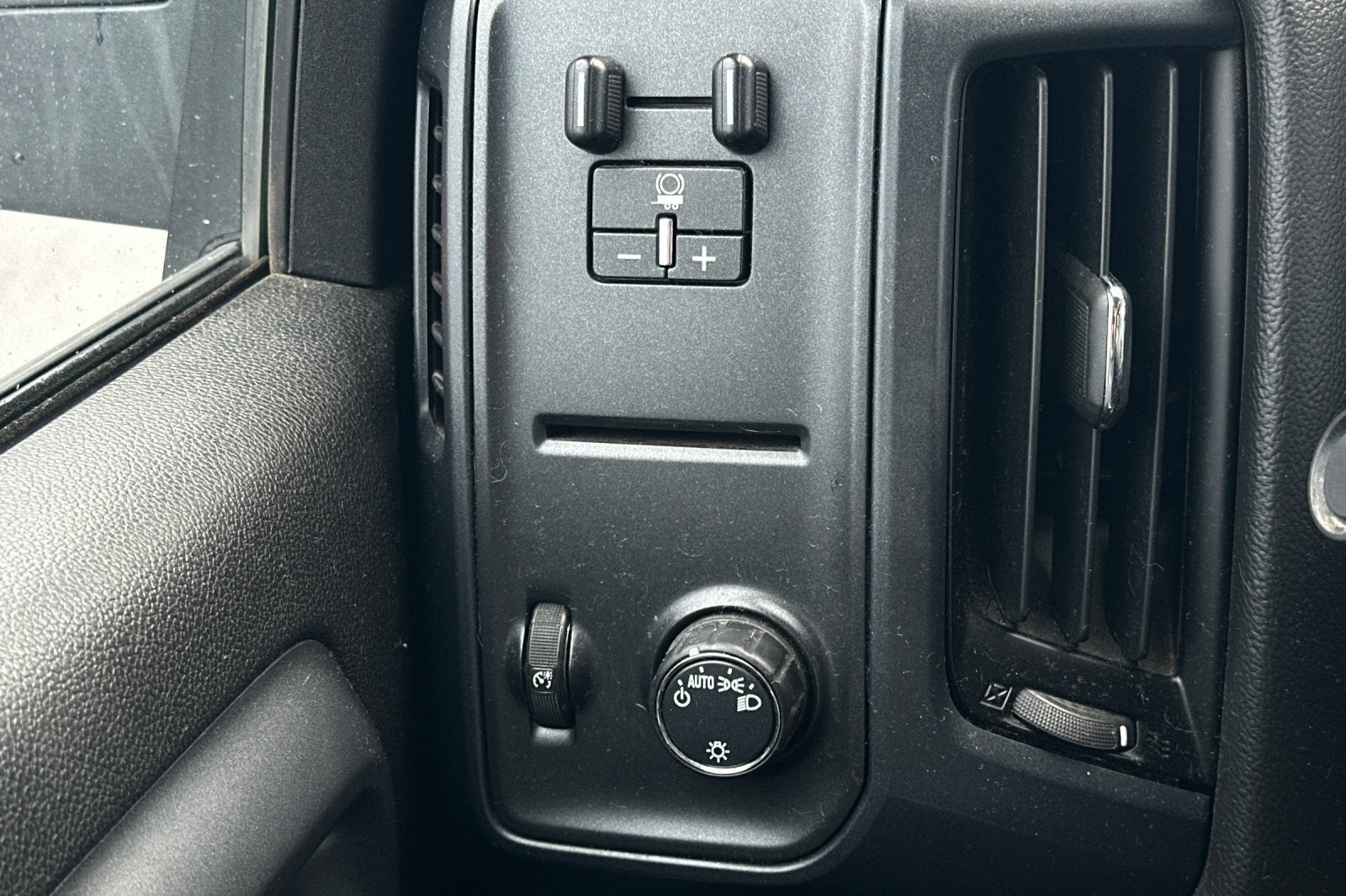 2017 Chevrolet Silverado 1500 WT