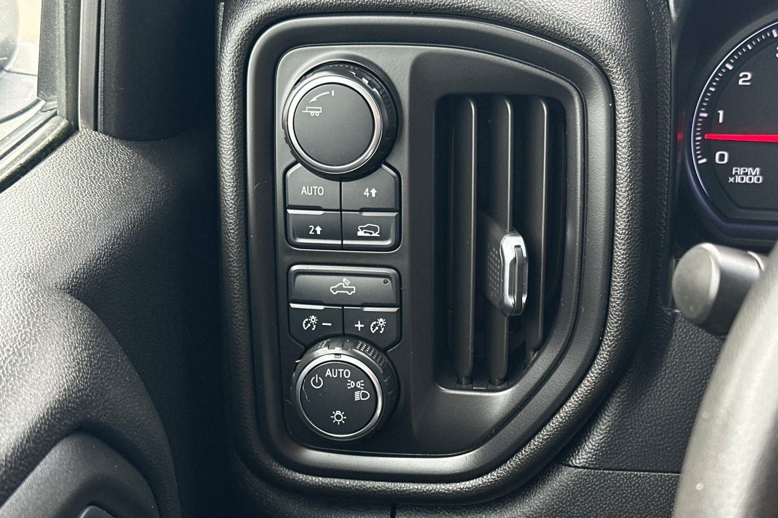 2020 Chevrolet Silverado 1500 WT