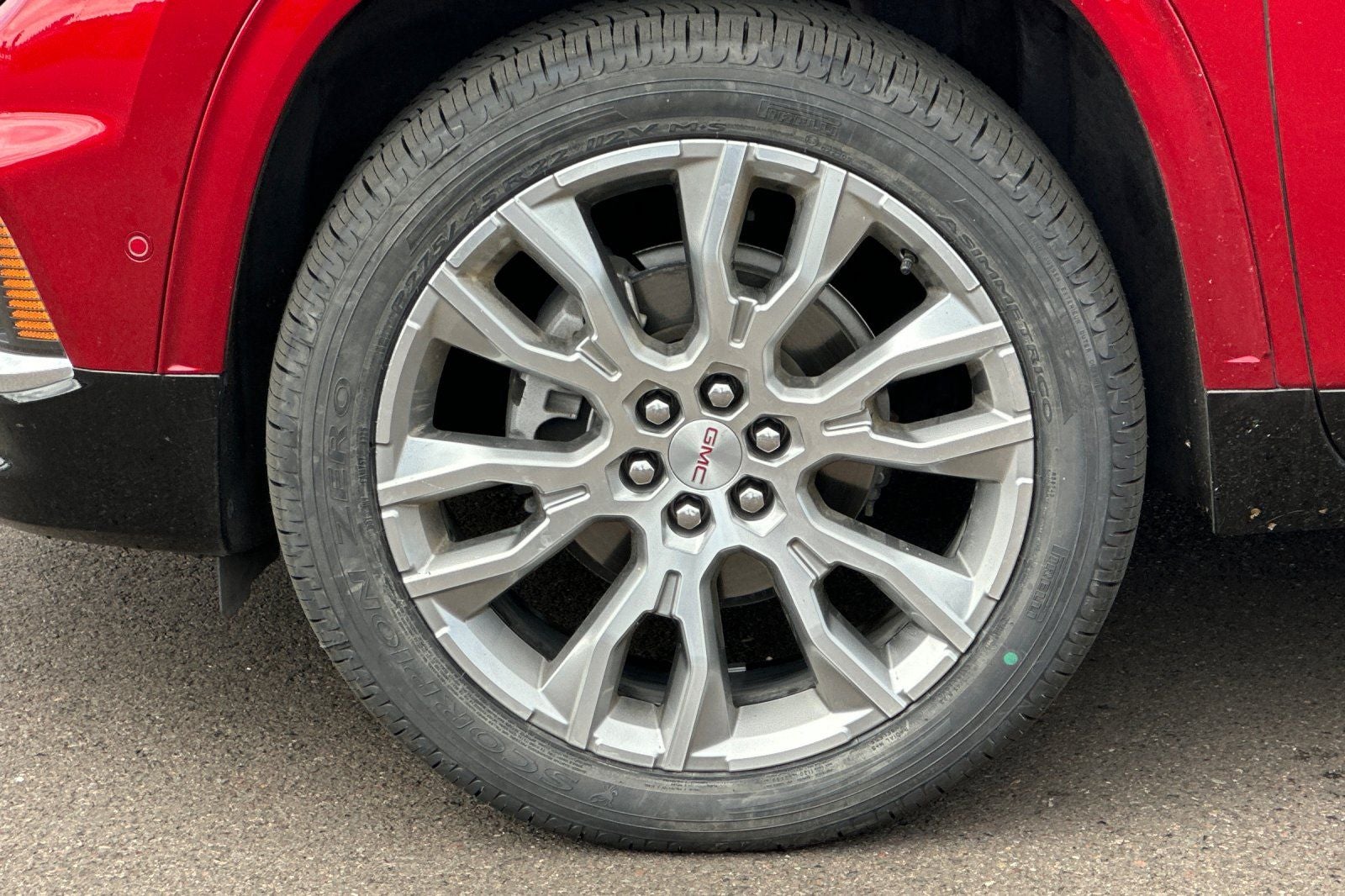 2024 GMC Acadia Denali