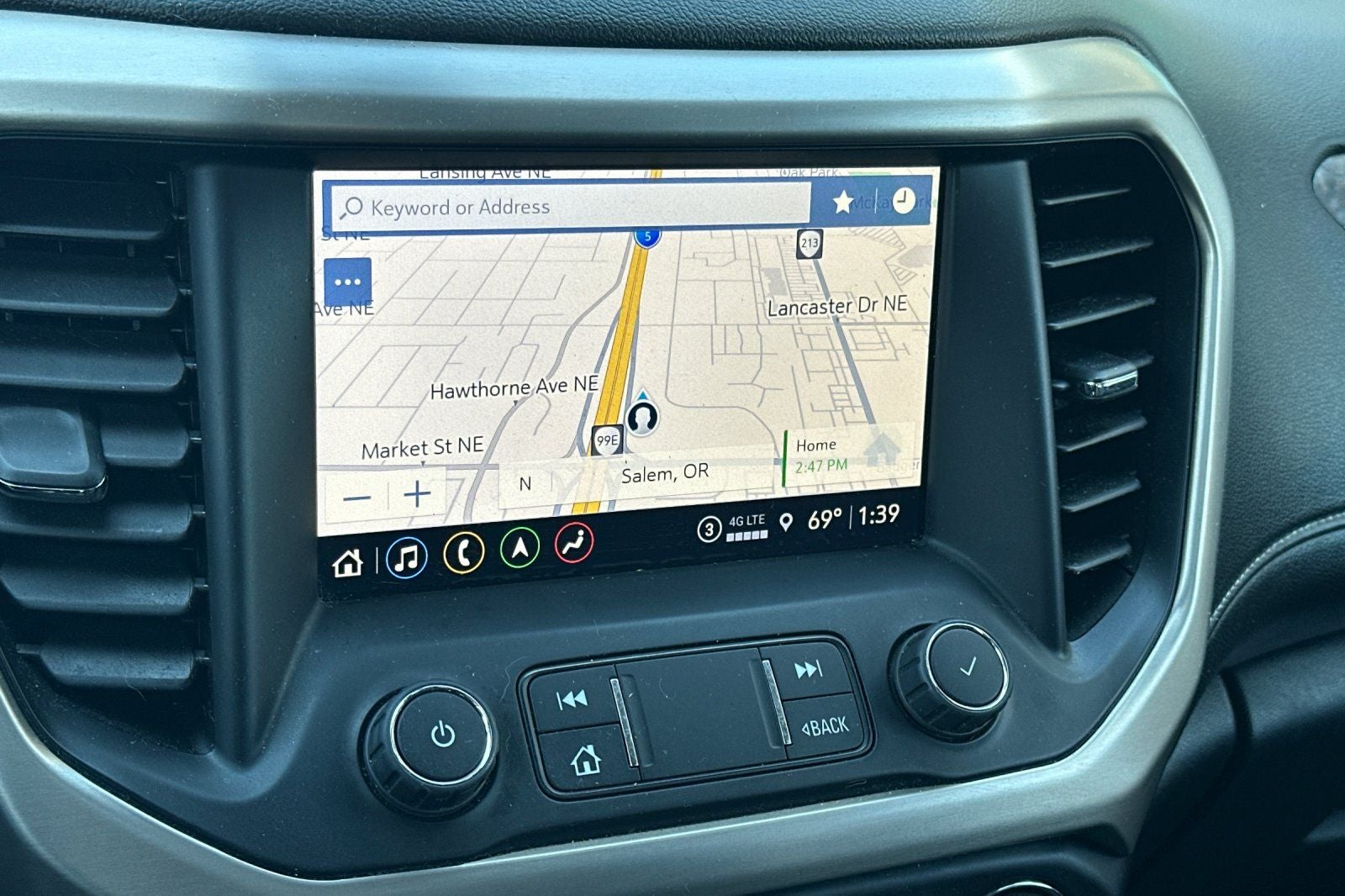 2021 GMC Acadia Denali