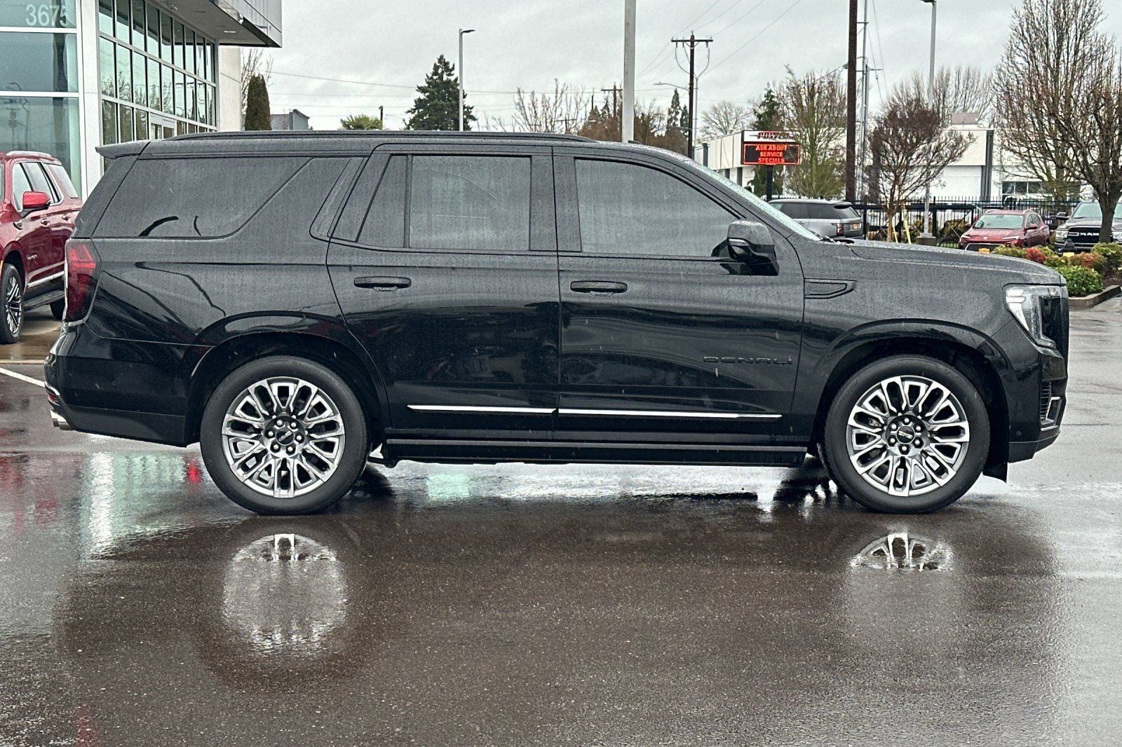 2023 GMC Yukon Denali Ultimate