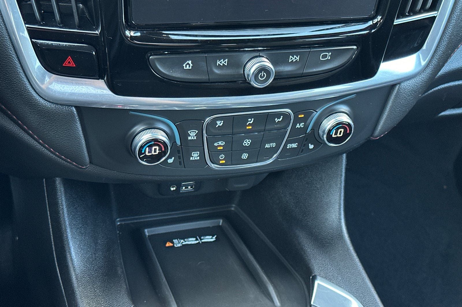 2022 Chevrolet Traverse RS
