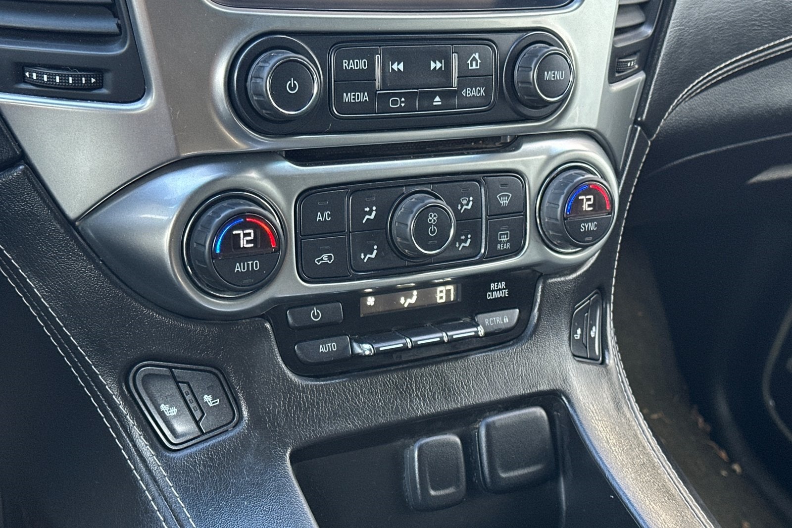 2016 Chevrolet Suburban LT