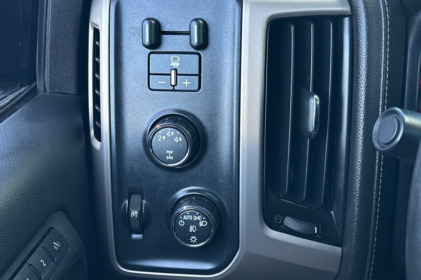 2015 GMC Sierra 2500HD Denali