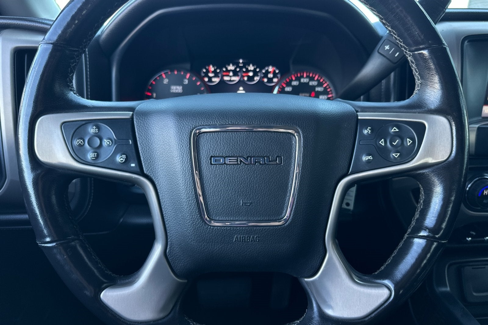 2015 GMC Sierra 3500HD Denali