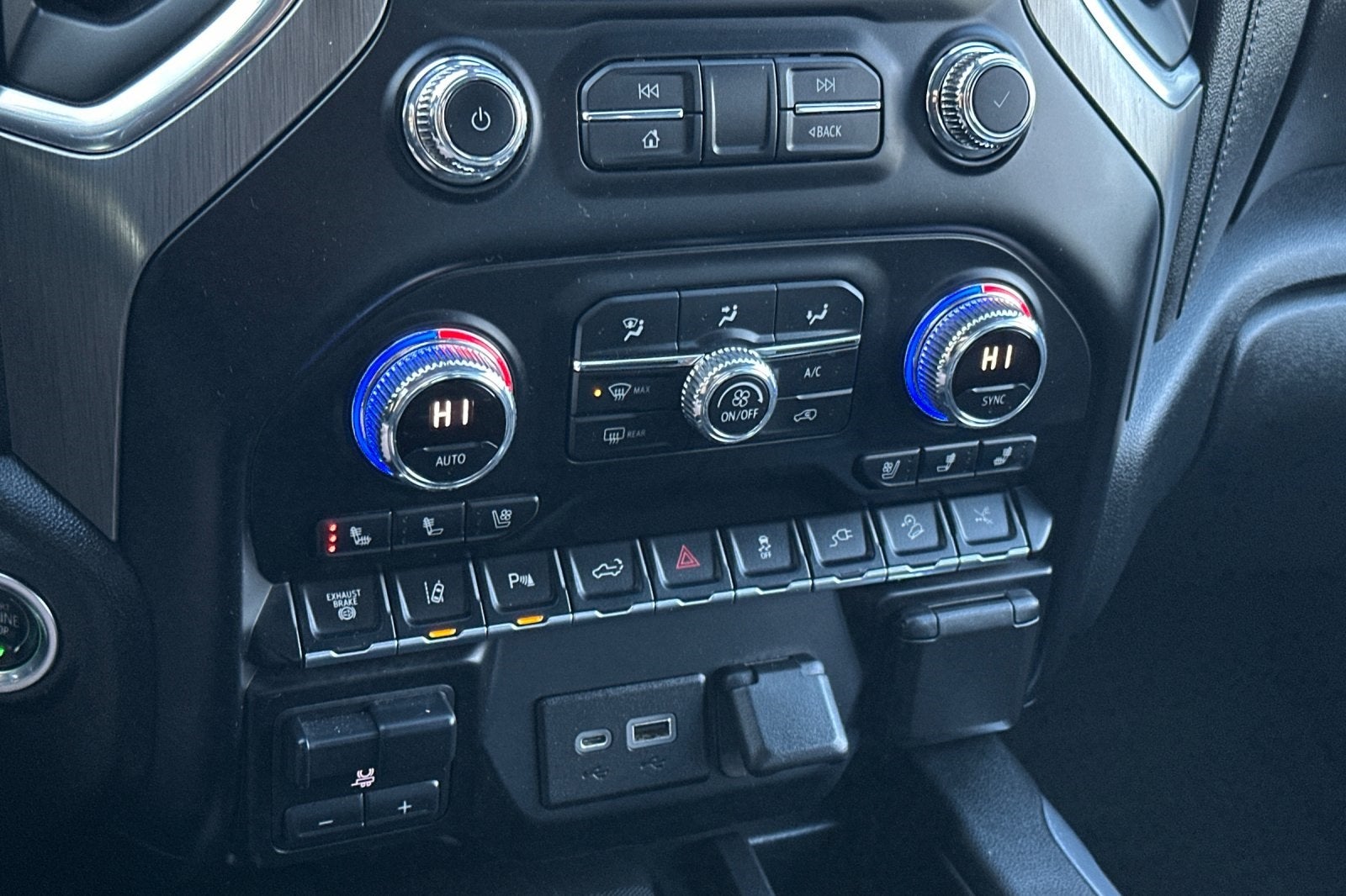 2021 GMC Sierra 3500HD Denali