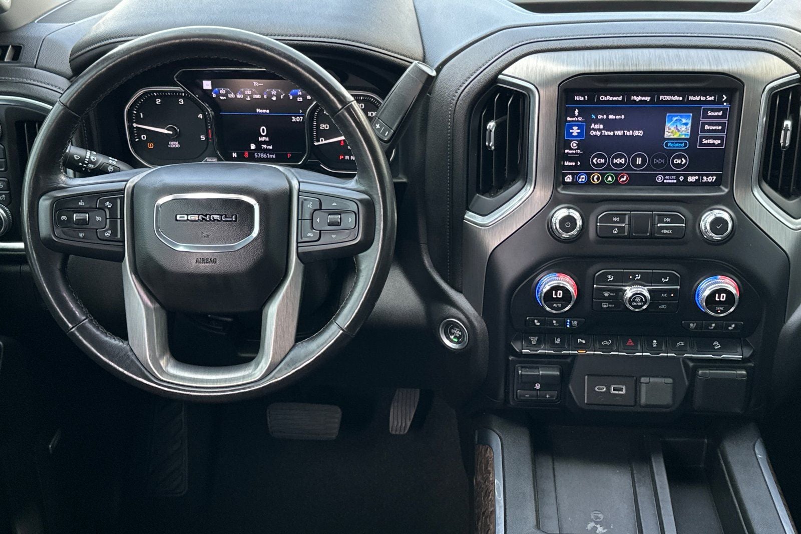 2023 GMC Sierra 3500HD Denali
