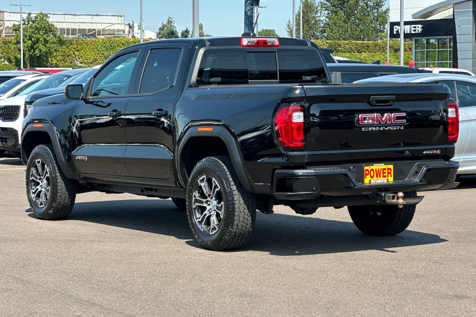 2024 GMC Canyon AT4