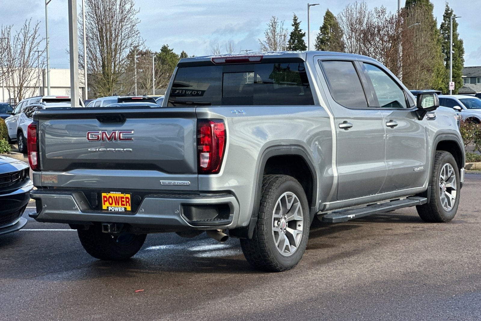2023 GMC Sierra 1500 Elevation