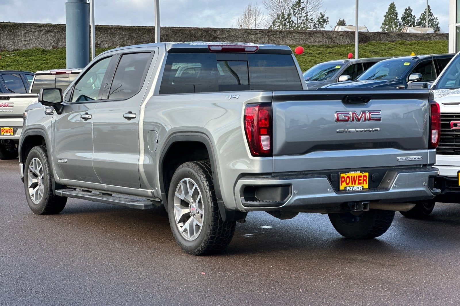 2023 GMC Sierra 1500 Elevation