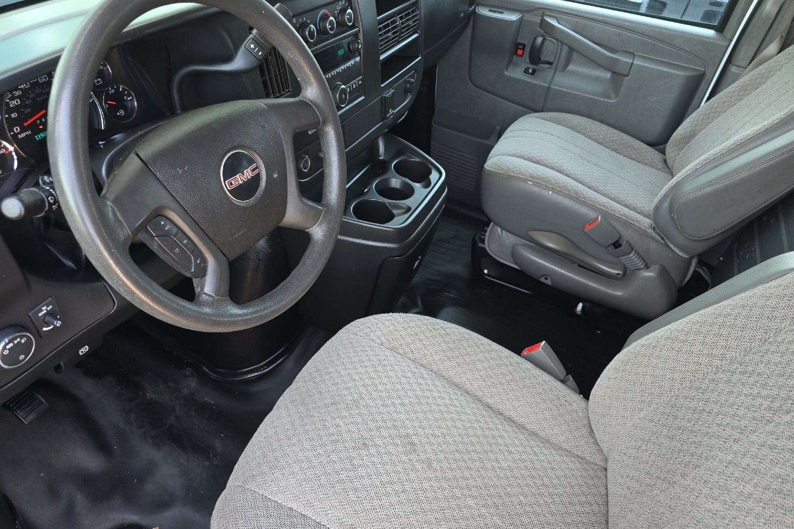 2017 GMC Savana 2500 Work Van