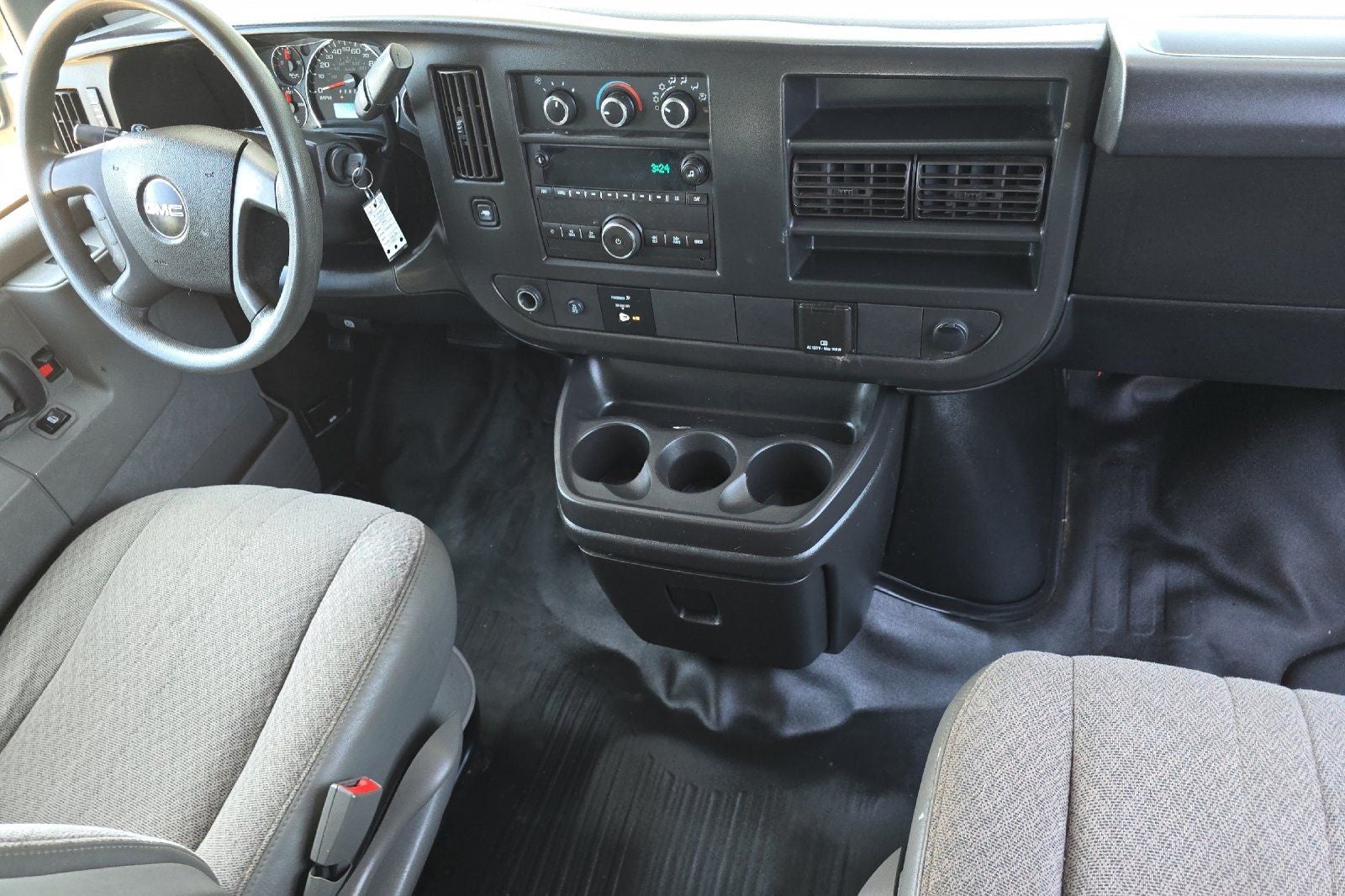 2017 GMC Savana 2500 Work Van
