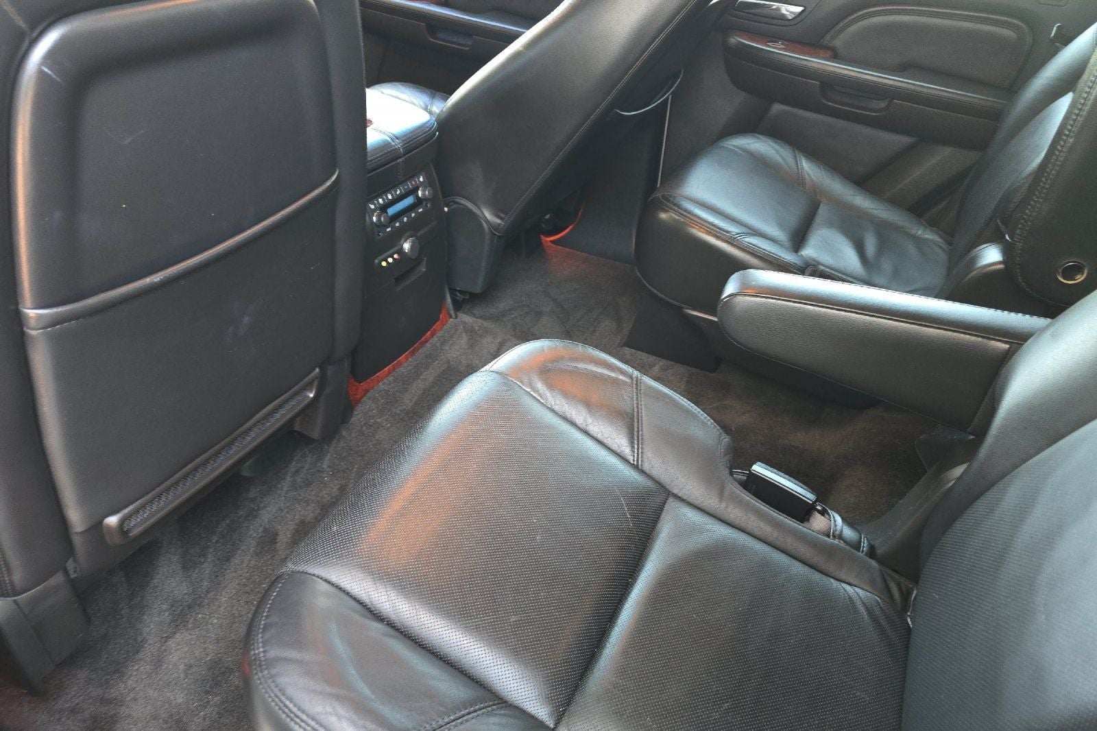 2008 Cadillac Escalade Base
