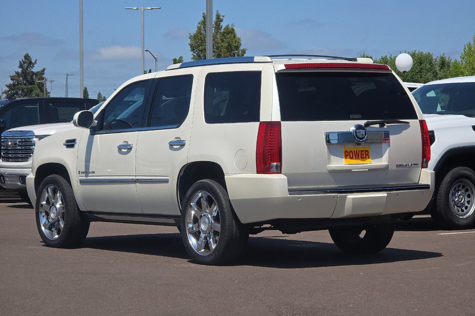 2008 Cadillac Escalade Base
