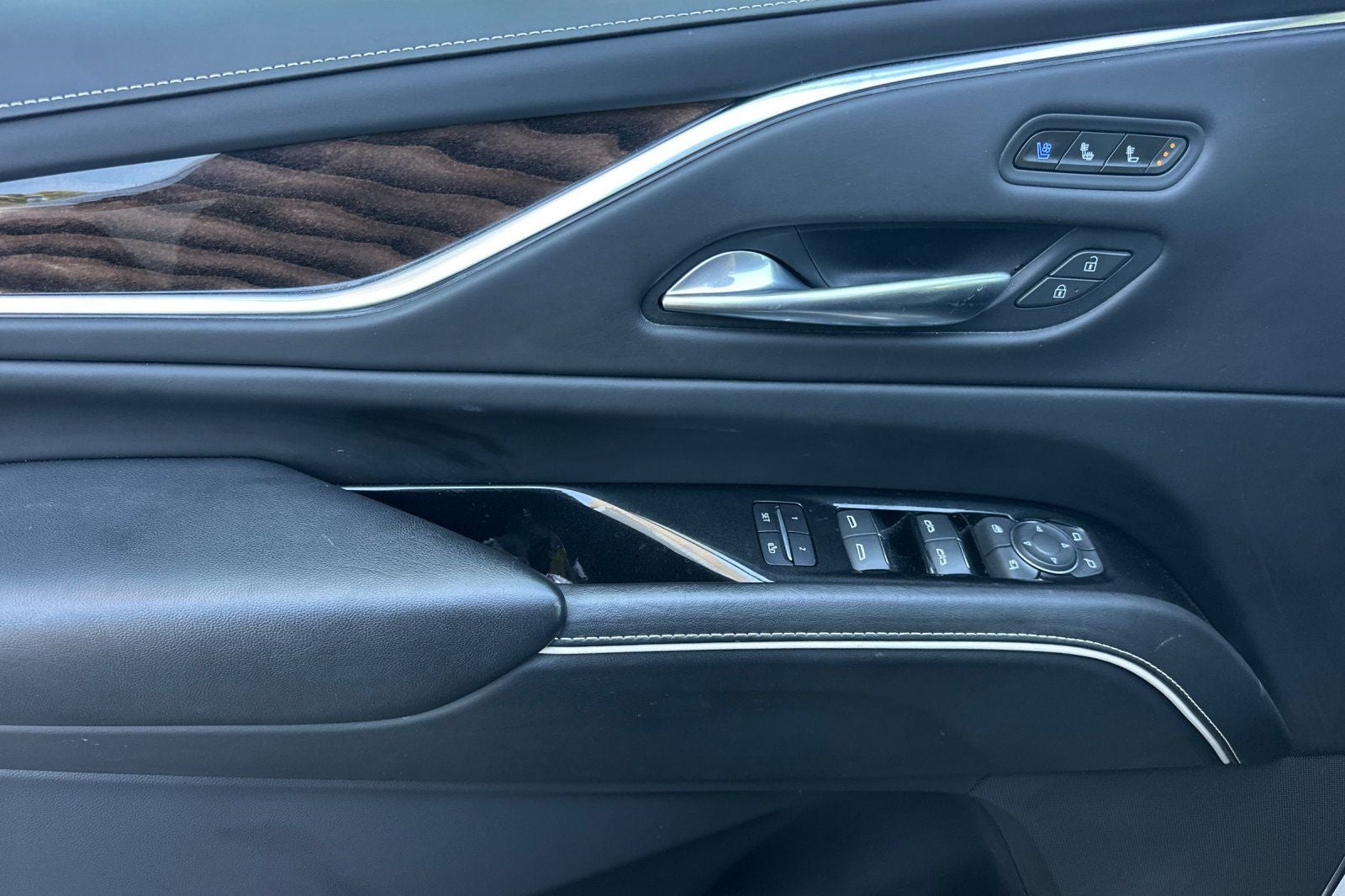 2023 Cadillac Escalade Premium Luxury Platinum