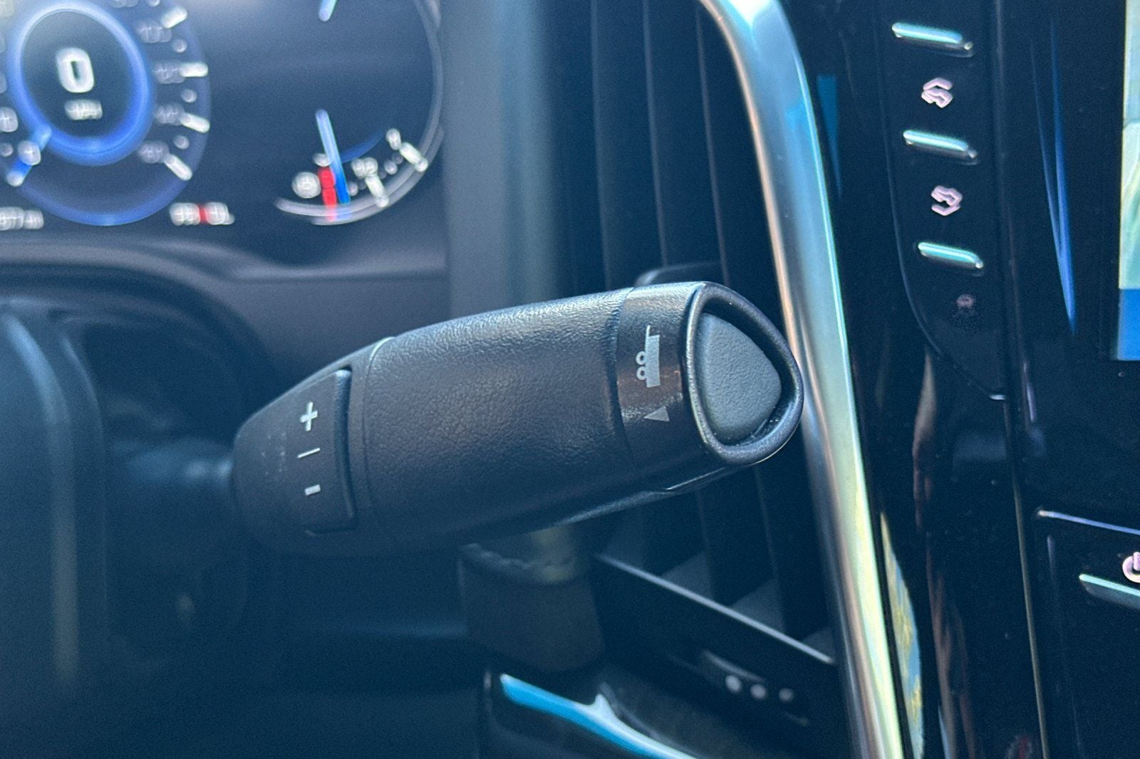 2019 Cadillac Escalade ESV Platinum Edition