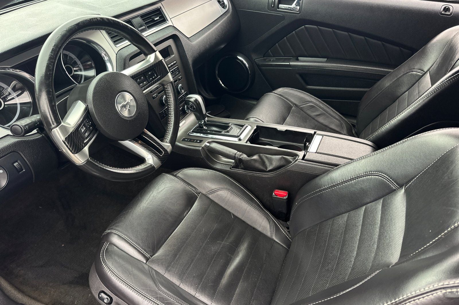 2013 Ford Mustang V6 Premium