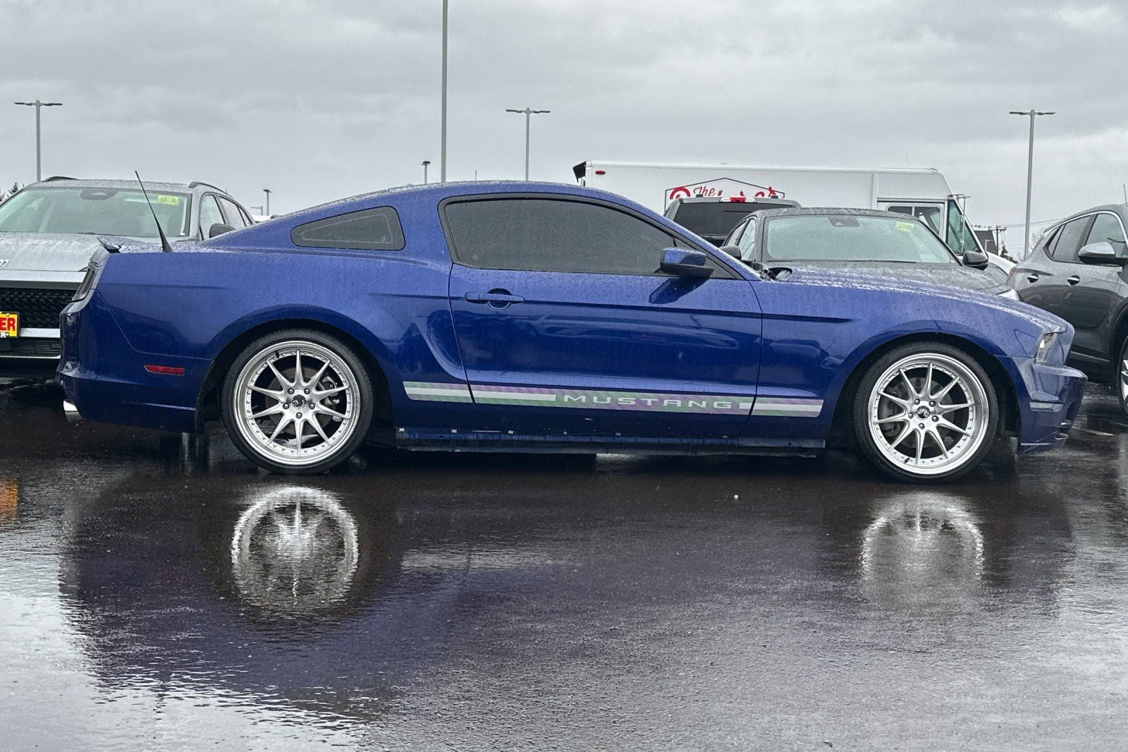 2013 Ford Mustang V6 Premium