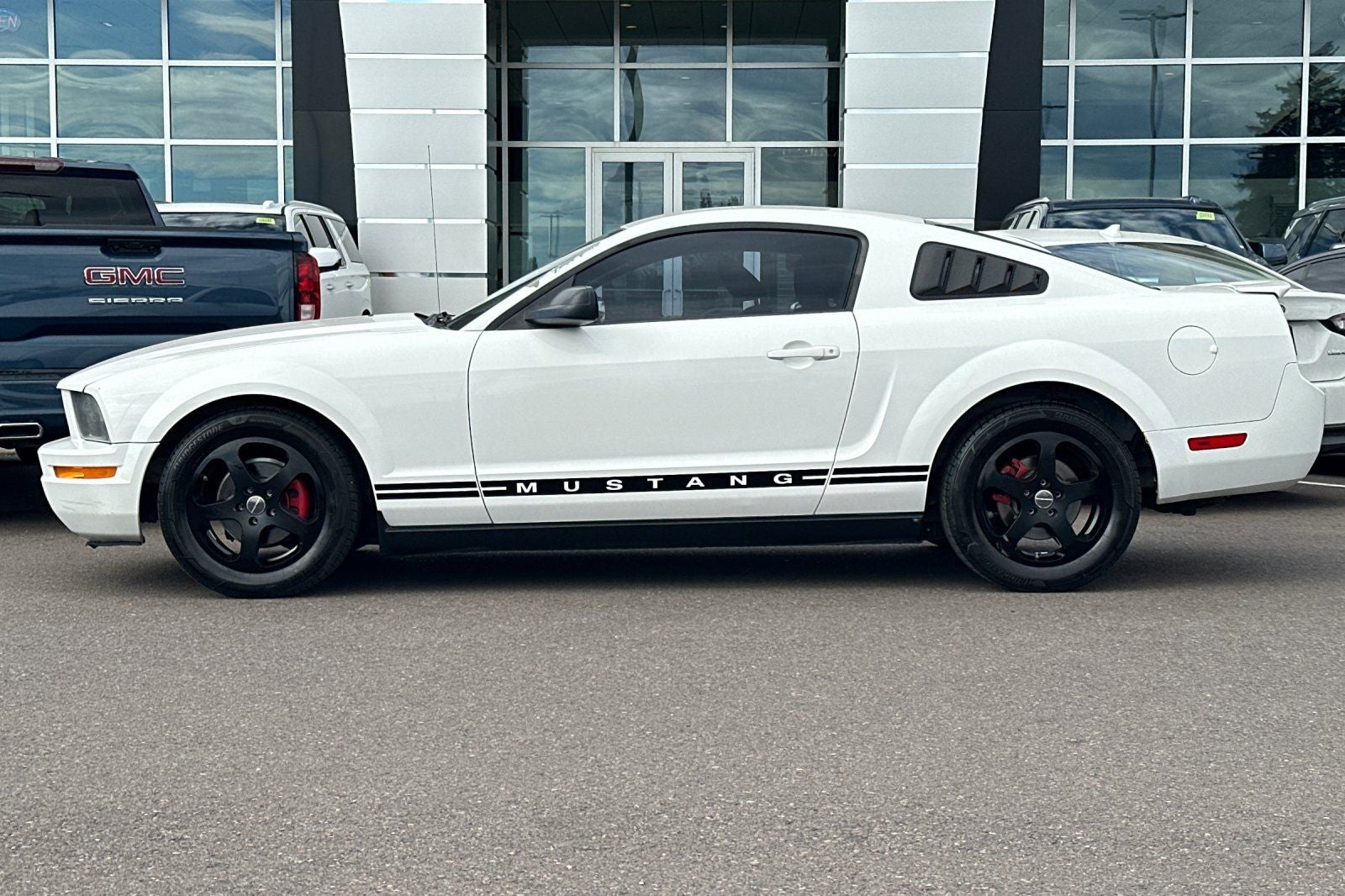 2007 Ford Mustang Base