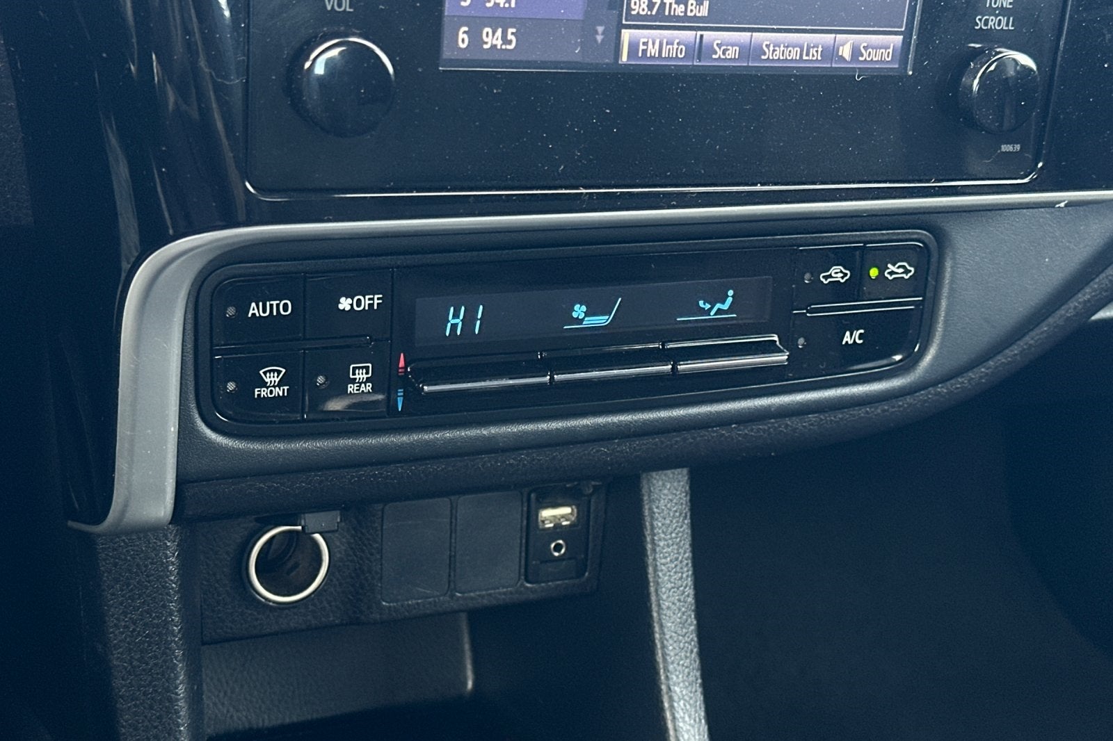 2017 Toyota Corolla LE