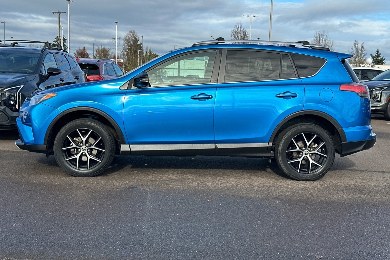 2016 Toyota RAV4 SE