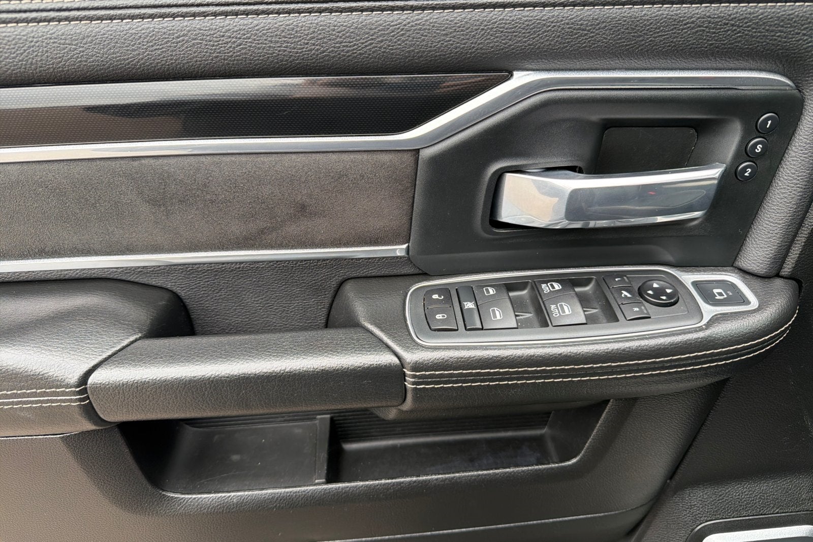 2020 RAM 3500 Laramie