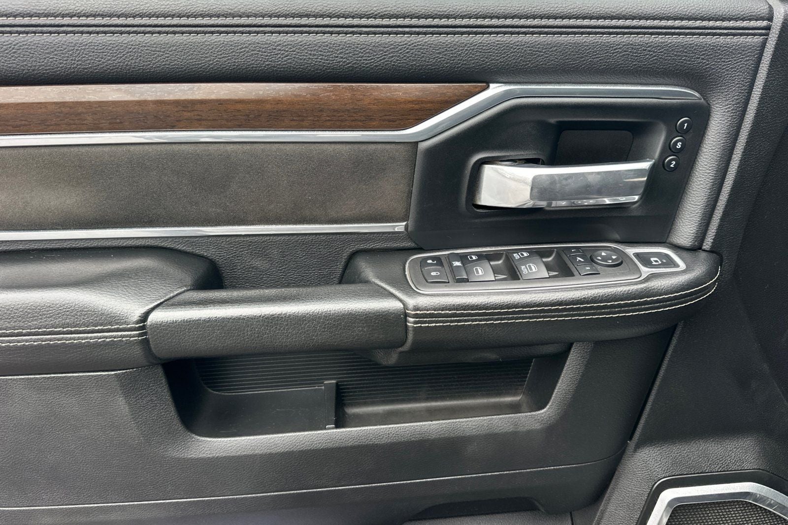 2022 RAM 3500 Laramie