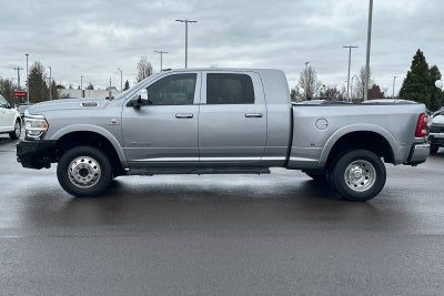 2022 RAM 3500 Laramie