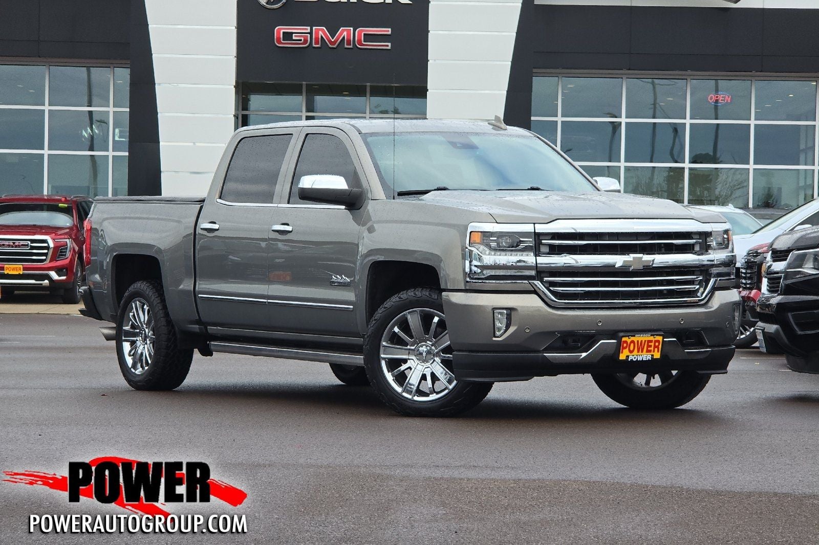 2017 Chevrolet Silverado 1500 High Country