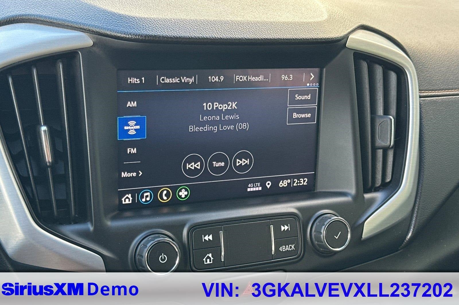 2020 GMC Terrain SLT