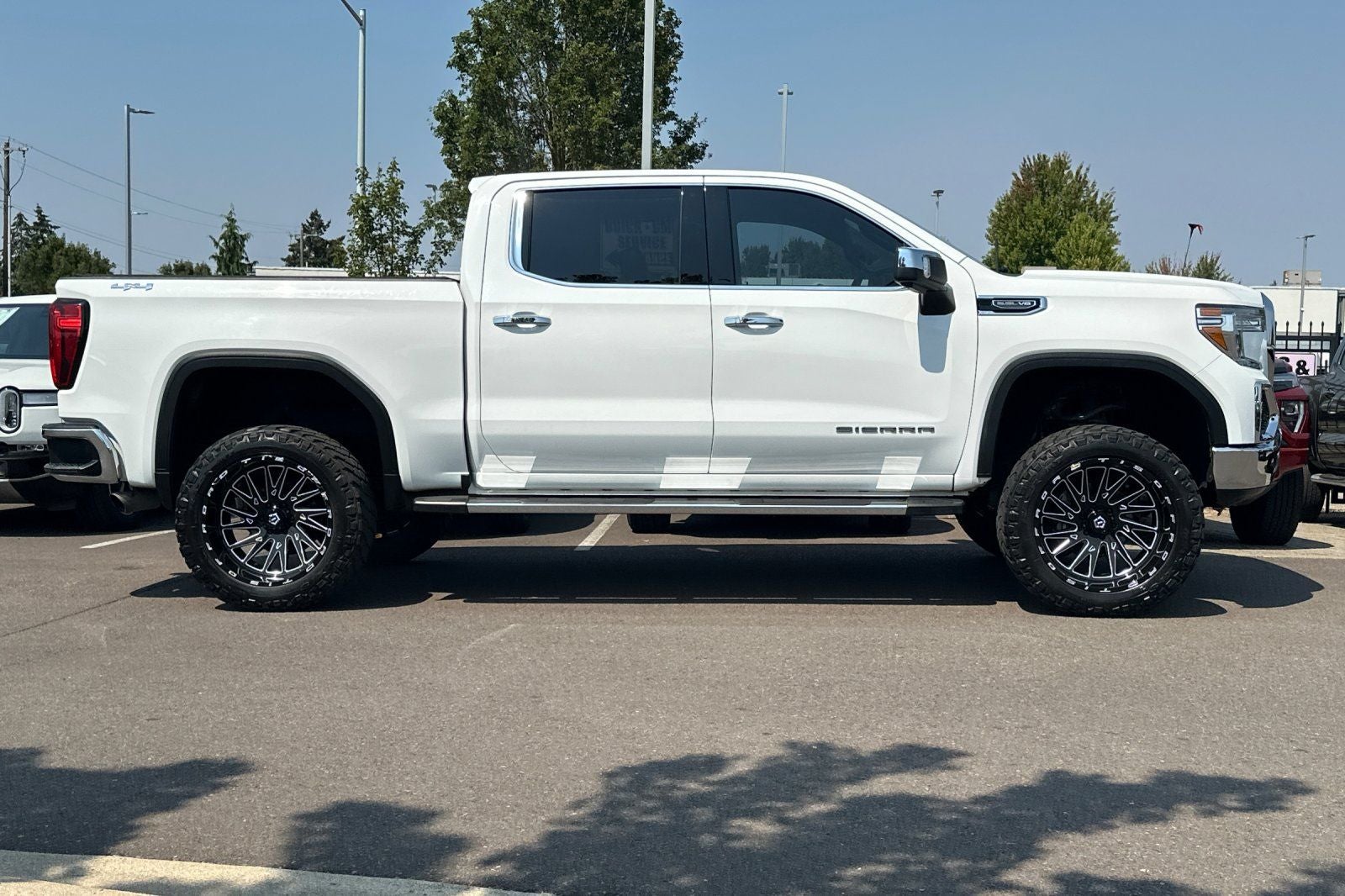 2020 GMC Sierra 1500 SLT